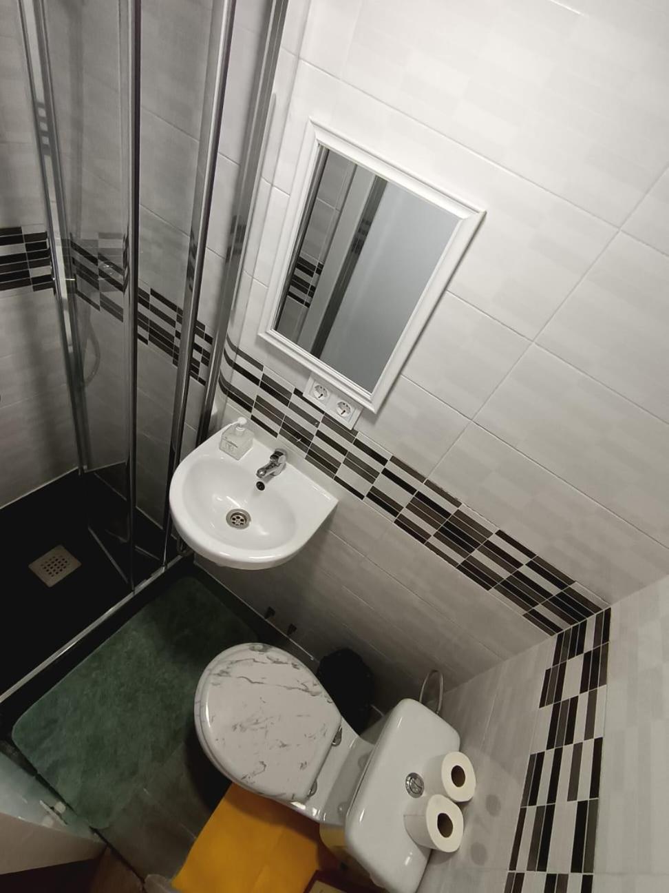 Alanta Apartment *